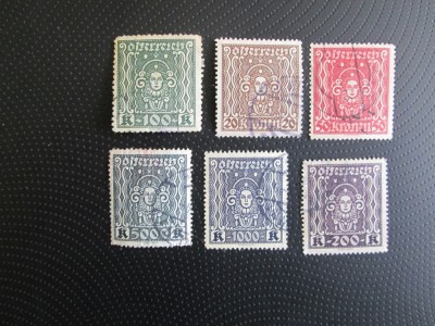 AUSTRIA SERIE STAMPILATA=58 foto
