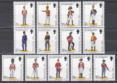 Guernsey 1974 - Uniforme militare, 3 Serii, MNH foto