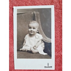 Fotografie tip carte postala, fetita Rodica Puscariu la 8 luni, 1931