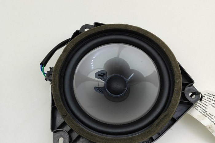 Difuzor ușă dreapta față LEXUS NX _Z1_ 2020 OEM: 86160-78060 30374773