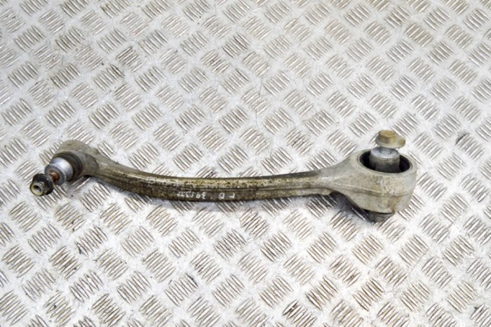 Braț inferior dreapta față TESLA MODEL X 2018 OEM: 1041575-00-B 17956379
