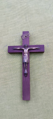 Crucifix vechi lemn cu alama foto