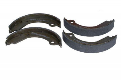 Set saboti frana, frana de mana VOLVO 240 Sedan (P242, P244) ( 08.1974 - 12.1993) OE 1330310 foto