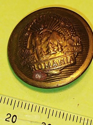 bnk dv Romania RSR - nasture metalic uniforma - diam 25 mm foto