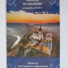 Moldova set 11 monede UNC in folder