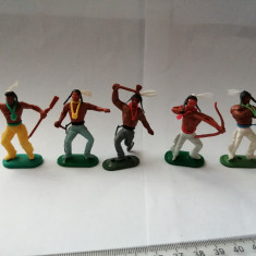 bnk jc Figurine de plastic - indieni - copii Hong Kong dupa Timpo