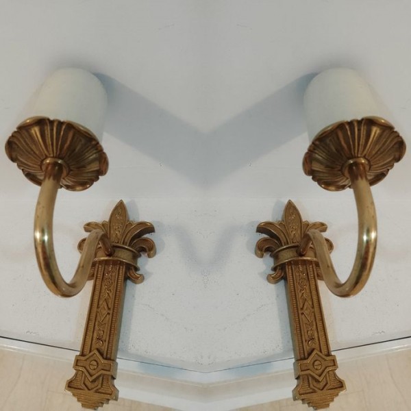 Elegant set de aplice electrice in stil francez din bronz masiv