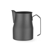 Cana pentru lapte, gura inalta in forma de V, Hendi, culoare Negru mat, &oslash;84x(H)130 &ndash; 0.7 litri