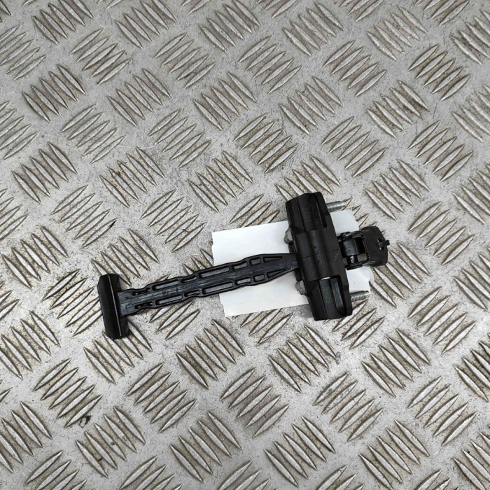 Limitator ușă dreapta față TESLA MODEL Y 2022 OEM: 1500682-00-B 26252466