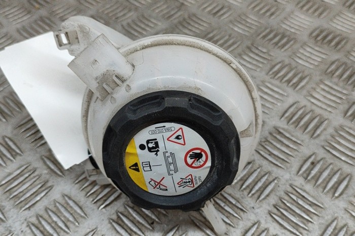 Vas de expansiune VW PASSAT Variant B8 3G5 2021 OEM: 5Q0121407Q 25221550