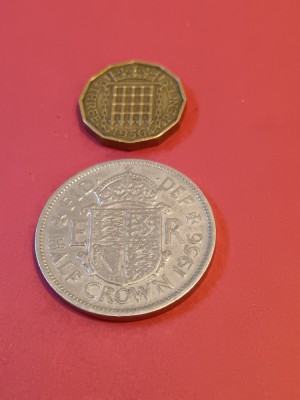 (3) three pence 1956 + (1/2) half crown 1956 , UK [poze]. Discount conform descriere [10 - 20 %. Vezi descrierea.]. foto