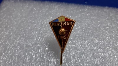 insigna Feroviar Timisoara foto