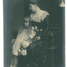 592 - Regina MARIA, Queen MARY & Princesse Elisabeta - old postcard - unused