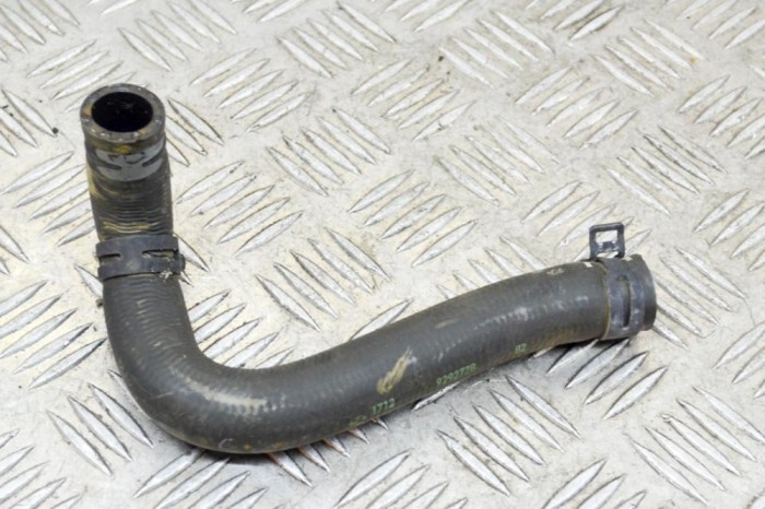 Furtun de lichid de răcire BMW i3 I01 2019 OEM: 9292728 13972374