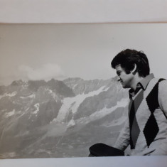 Fotografie dimensiune CP cu bărbat din Italia la munte