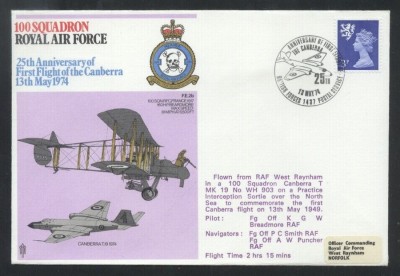 Great Britain 1974 RAF 100 Squadron - Flight Canberra K.370 foto