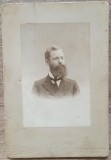 Roman fotografiat la celebrul atelier parizian al lui Eugene Pirou
