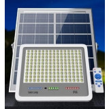 Proiector Solar 200w IP 66 cu panou solar