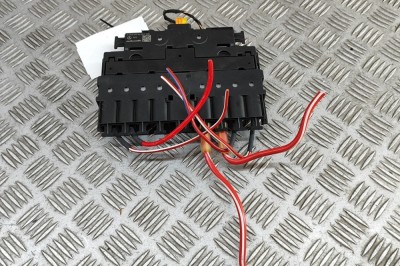 Modul panou de siguranțe MERCEDES-BENZ C W206 2024 OEM: A2235408444 | 31777636 foto