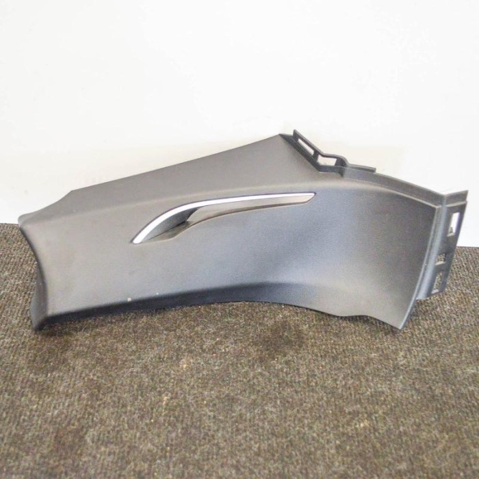 Ornament st&acirc;lp dreapta TESLA MODEL S 2017 OEM: 1024732-00-C 4089087