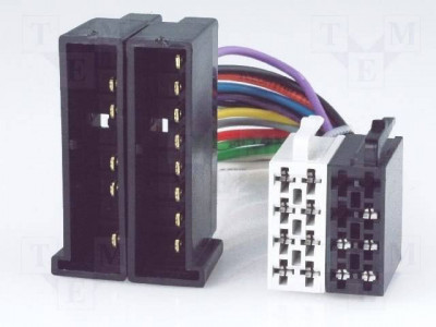 Cablu adaptor auto conector Ford la ISO 4CarMedia foto