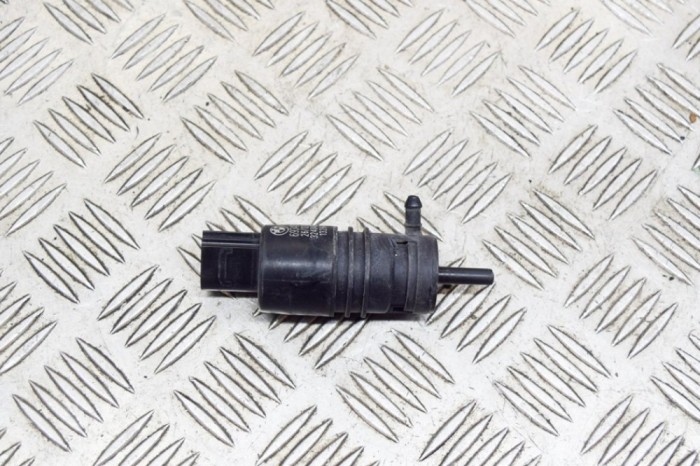 Motor rezervor lichid de parbriz BMW 5 F10 2012 OEM: 3240479,6934160 14132888