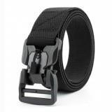 Cumpara ieftin Centura tactica pentru barbati, 3.8 x 125 cm, catarama magnetica, material textil rezistent, negru , confort, durabilitate si stil pentru utilizare zi