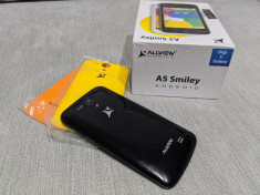 ALLVIEW A5 Smiley Smartphone 3G 4&amp;quot; Dual Core 4GB DualSim Wifi Cutie + 3 Capace foto