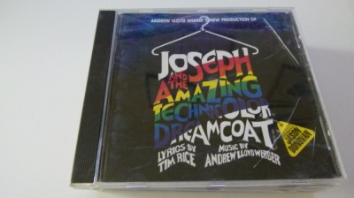Joseph and the Amazing - 433 foto