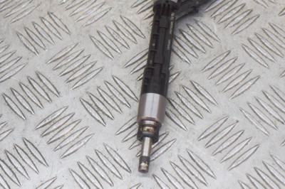 Injector de combustibil AUDI Q5 FY 2018 OEM: 06M906A01,0261500268,06M906036K 13338492 foto