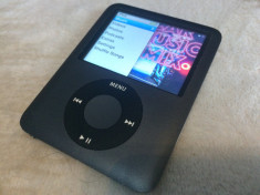 APPLE IPOD NANO 3-GEN DE 8 GB FUNCTIONAL.CITITI CU ATENTIE TOATA DESCRIEREA ! foto