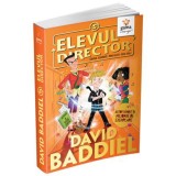 Elevul director, David Baddiel