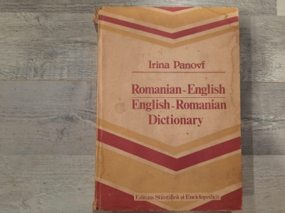 Romanian-english,english-romanian dictionary de Irina Panovf foto