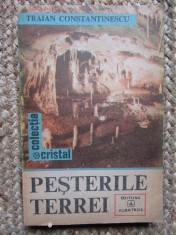 PESTERILE TERREI-TRAIAN CONSTANTINESCU foto