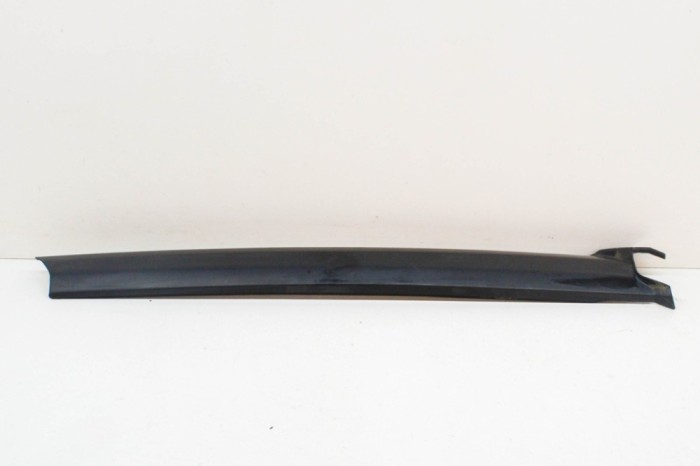 Ornament vertical parbriz st&acirc;nga LAND ROVER DISCOVERY IV L319 2013 | 13949983