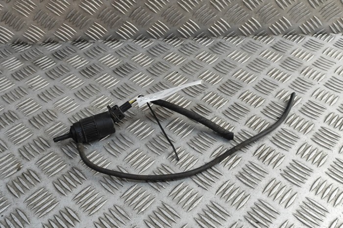 Motor rezervor lichid de parbriz ASTON MARTIN VANTAGE Coupe 2006 OEM: 4G43‑37‑11549 31221033