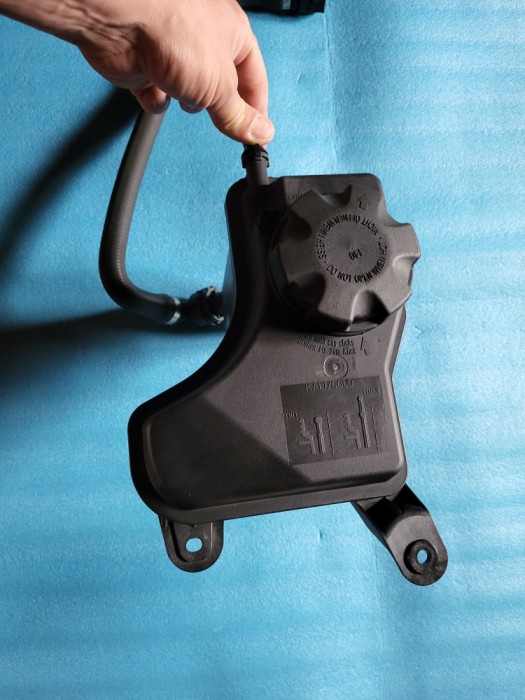 vas expansiune BMW seria 3 - 17 13 ZB 7 810 592