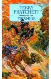 Cumpara ieftin Piramide - Terry Pratchett