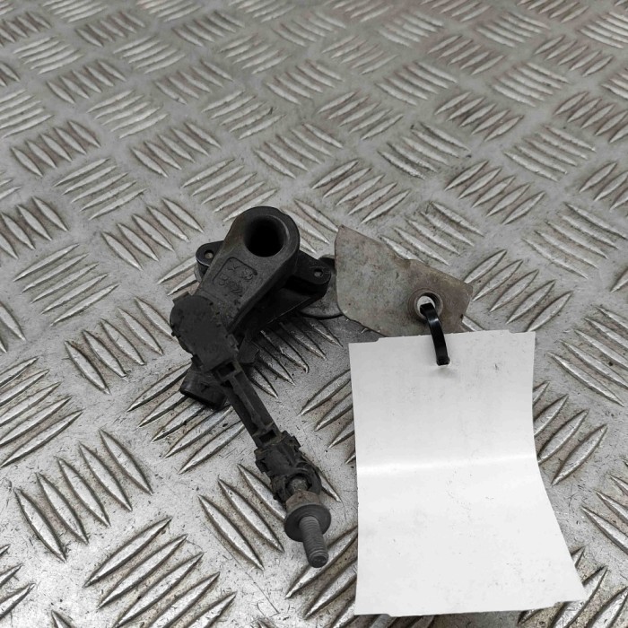 Senzor de nivel &icirc;nălțime dreapta față CITRO&Euml;N DS7 Crossback 2023 OEM: 9817423180 27959423