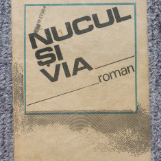 Nucul si via, Gheorghe Vaduva, ed Militara, 1987, 220