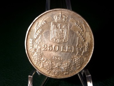 250 lei 1941 TPT foto