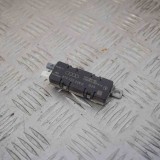 Amplificator de antena AUDI A5 Sportback 8TA 2010 OEM: 8T8035225C
