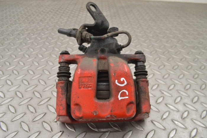 Etrier de fr&acirc;nă dreapta spate AUDI TT 8J3 2007 OEM: Coupe | 15163719