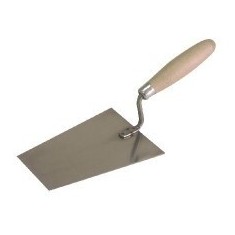Mistrie Otel Trapezoidala Cu Maner Lemn 130X90X75Mm