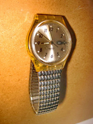 7461-Ceas mana Swatch Swiss AG 1997 water resistent safe clock. foto