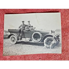 Fotografie, 4 militari cu masina, perioada celui de-al doilea raxboi mondial