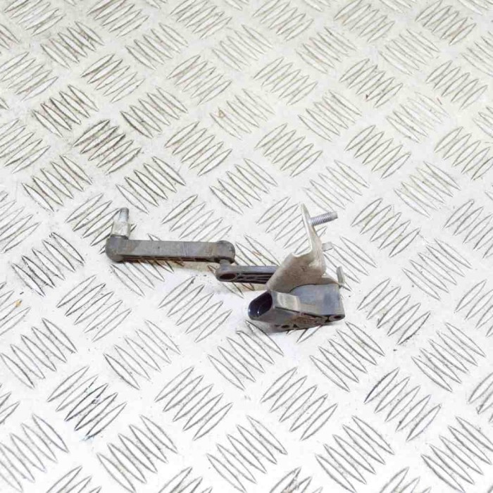 Senzor de nivel &icirc;nălțime st&acirc;nga spate TESLA MODEL 3 2020 OEM: 1044971-00-C 13630801