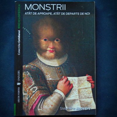 MONSTRII - ATAT DE APROAPE, ATAT DE DEPARTE DE NOI - STEPHANE AUDEGUY foto