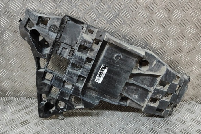 Suport bara de protecție st&acirc;nga spate BMW X5 G05 2019 OEM: 8069247 28310880