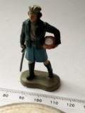 bnk jc Britains Ltd - Farm - femeie cu galeata